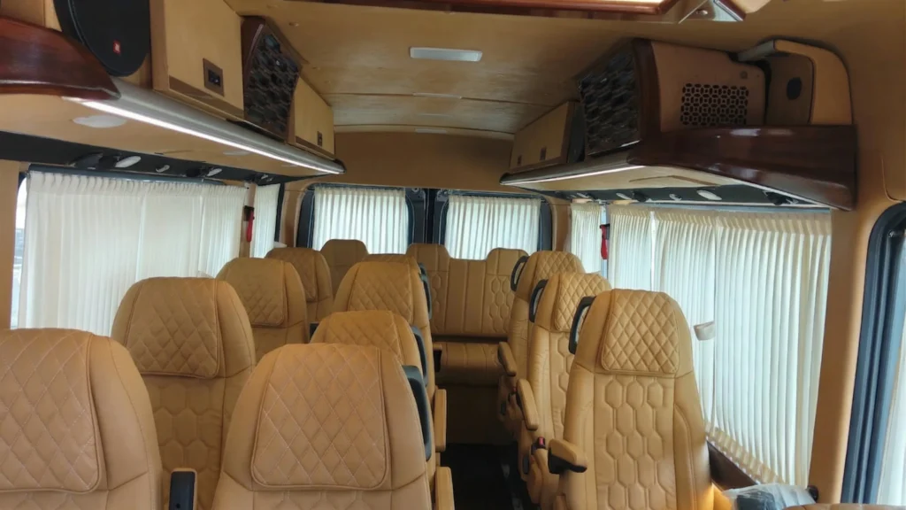 Urbania Seat fornt View